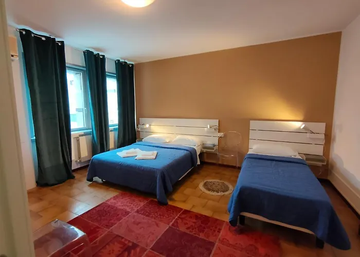 Nido Center Iv Apartman *